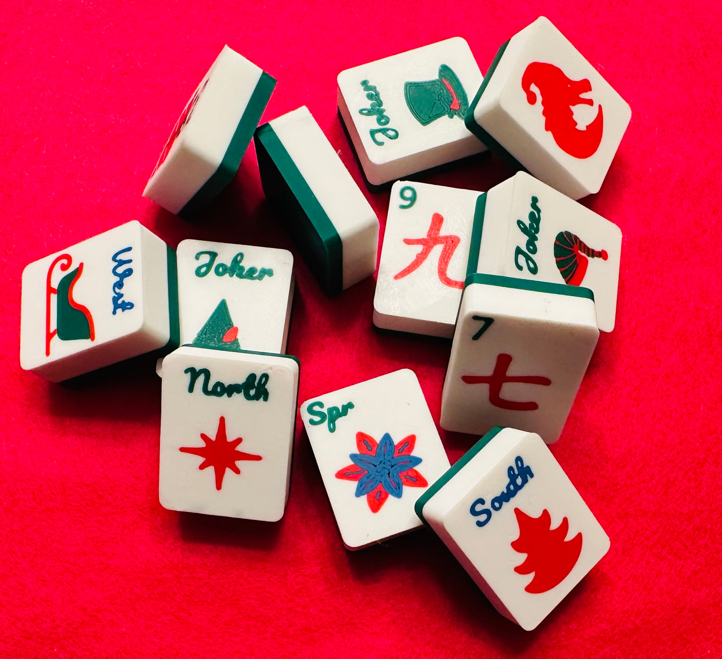 Two Tone Waterproof American Mahjong Set - Christmas